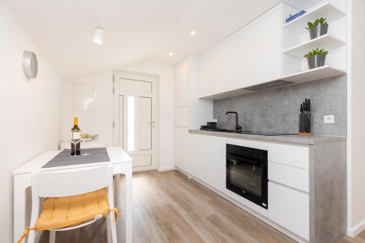 Easy Apartamento Mali Lošinj Exterior foto